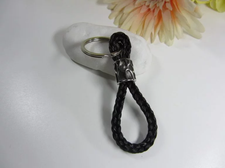 Schlüsselanhänger aus Pferdehaar Monique